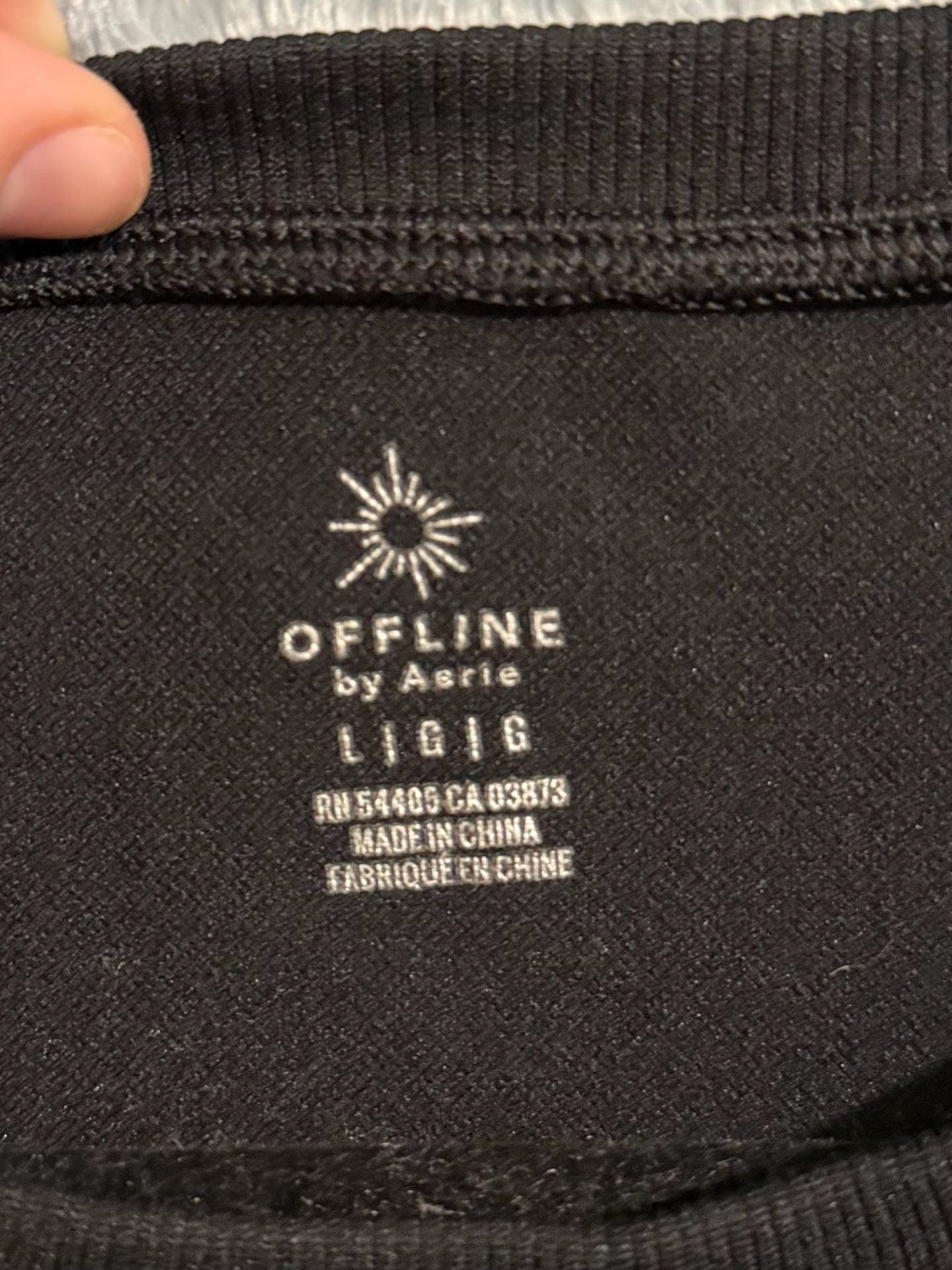 Offline by Aerie Black Long Sleeve Athletic Crop Top 4