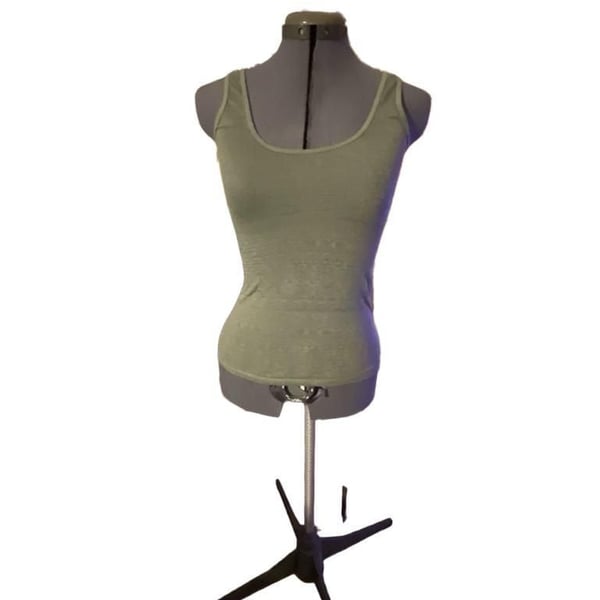 SO Perfectly Soft You Perfect Tank Green Fitted Scoop Neck Sleeveless Tank Top Size S