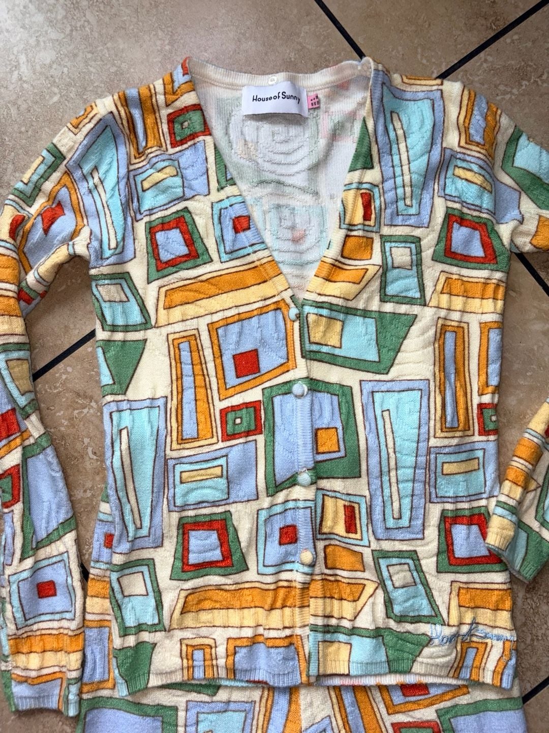 Product thumbnail 6