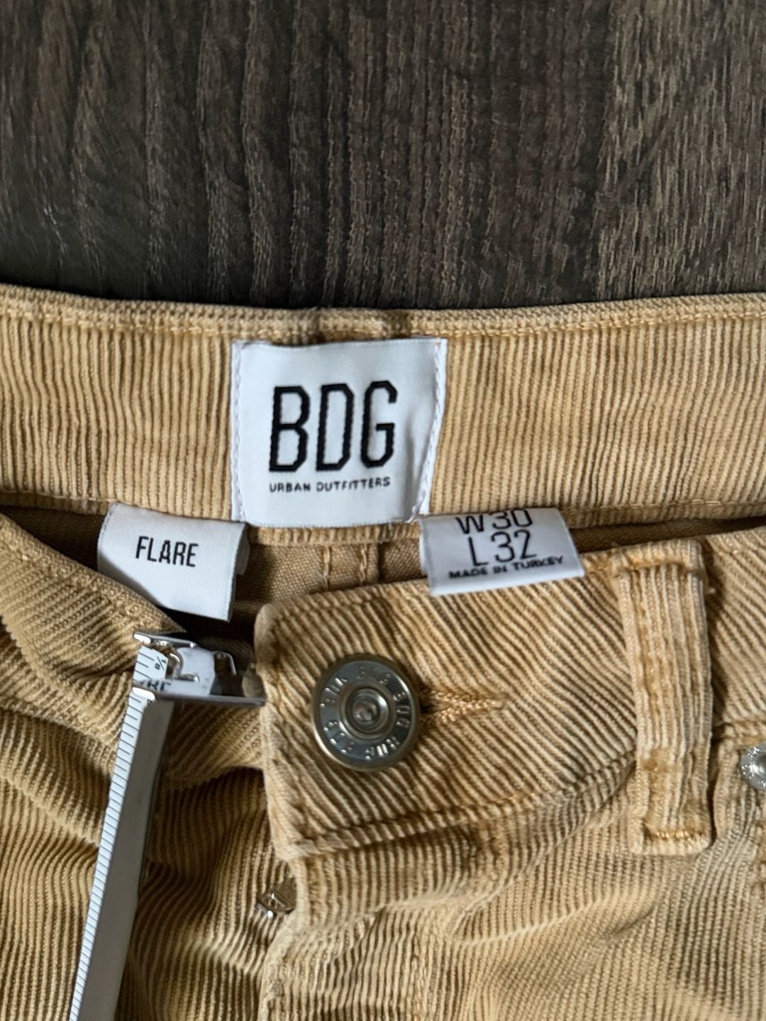 BDG Urban Outfitters Tan Corduroy Flare Pants Size W30 L32 3