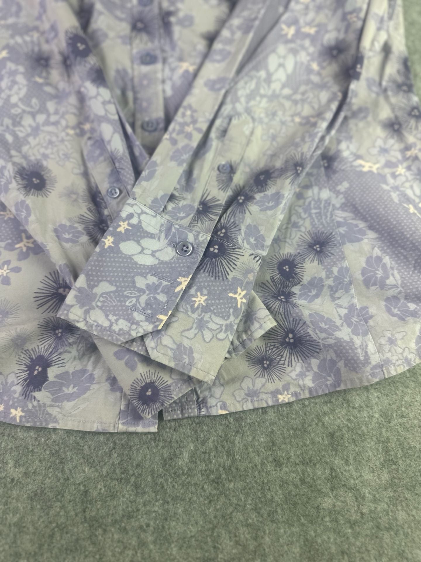 Ann Taylor Purple Floral Starburst Button Down Shirt Size 12 4