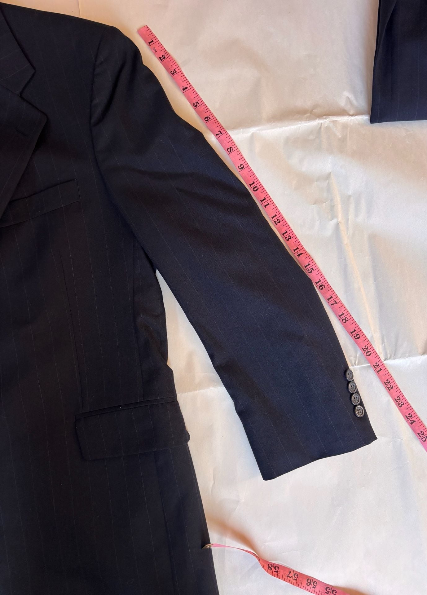 Jos. A. Bank Navy Blue Pinstripe Wool Suit Set Jacket and Pants 8