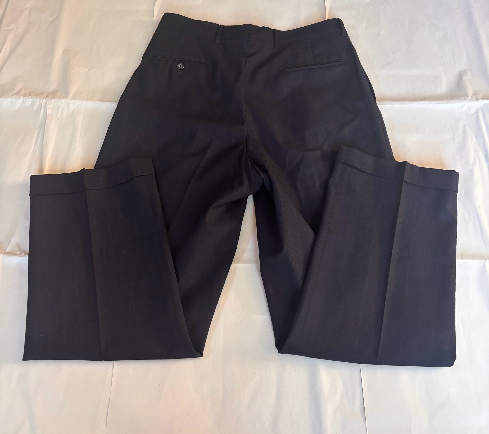 Jos. A. Bank Navy Blue Pinstripe Wool Suit Set Jacket and Pants 9