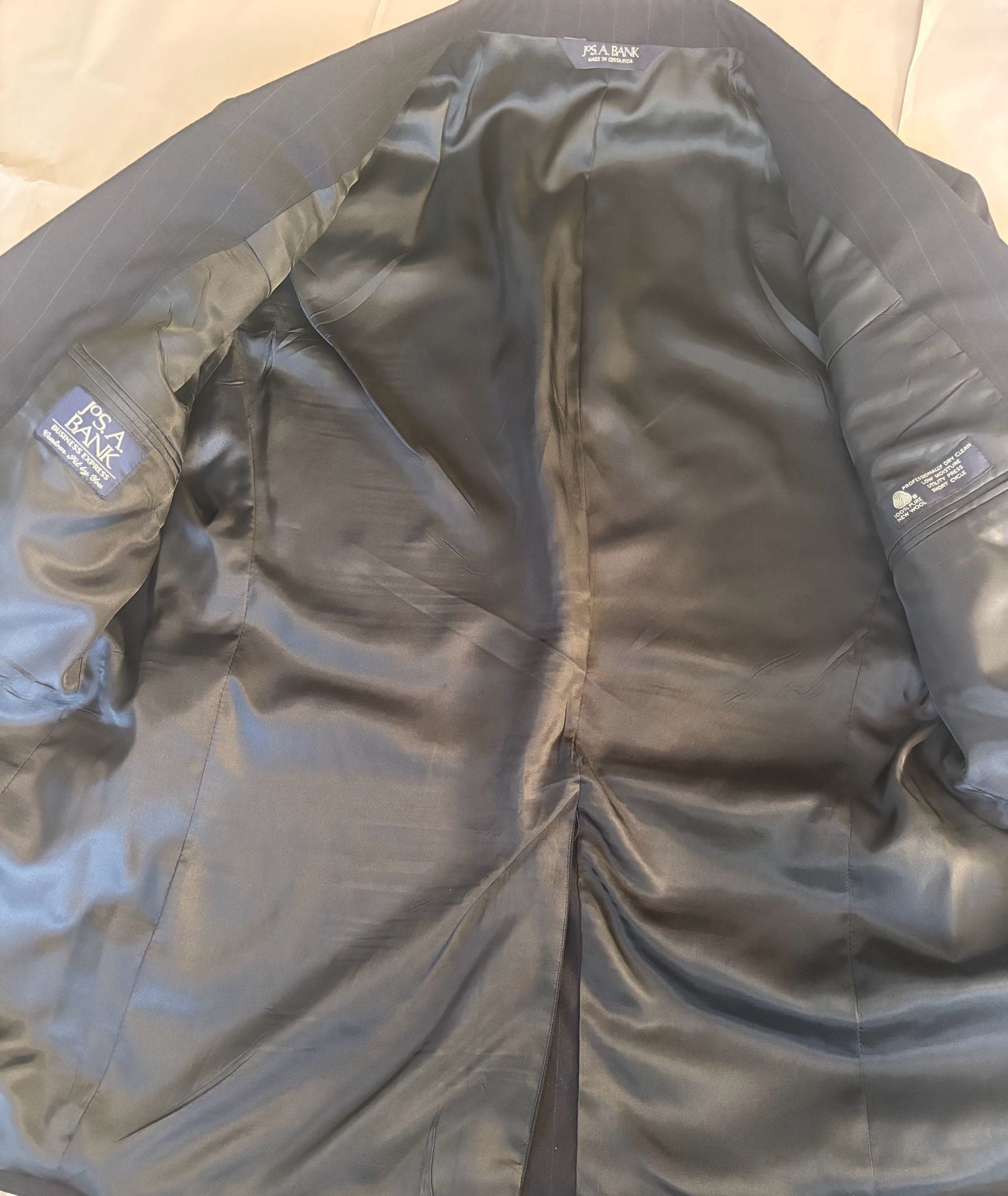 Jos. A. Bank Navy Blue Pinstripe Wool Suit Set Jacket and Pants 12