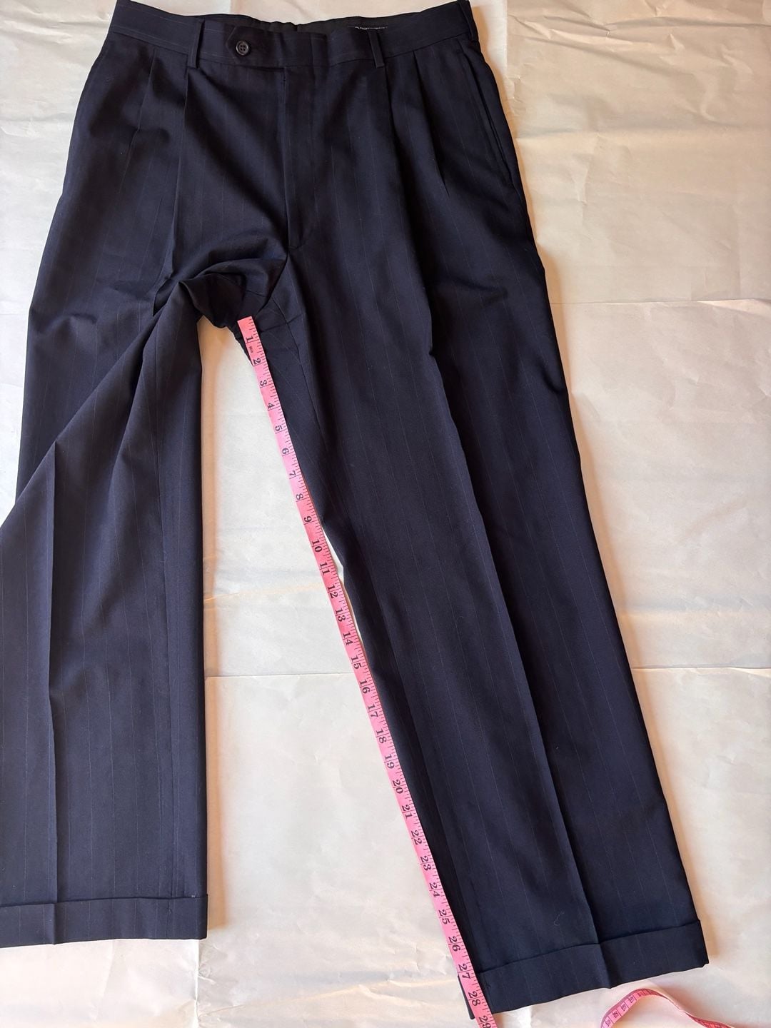 Jos. A. Bank Navy Blue Pinstripe Wool Suit Set Jacket and Pants 14