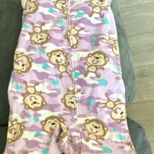 Jumping Beans Toddler Girls Purple Monkey Camo Fleece Footed Sleeper Pajamas 5T