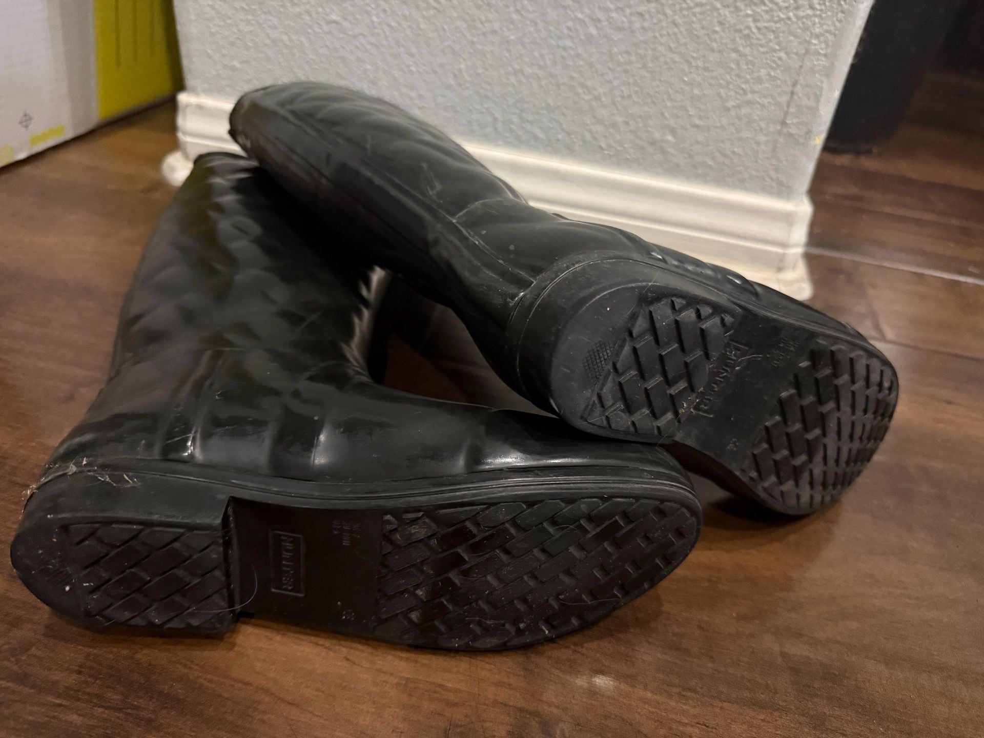 Hunter Regent Savoy Quilted Leg Waterproof Rain Boots Black 8