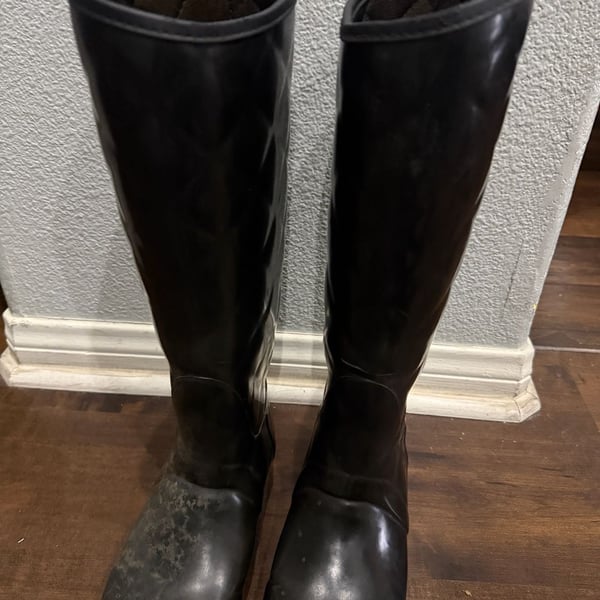Hunter Women's Refined Quilted Tall Waterproof Rain Boots Black