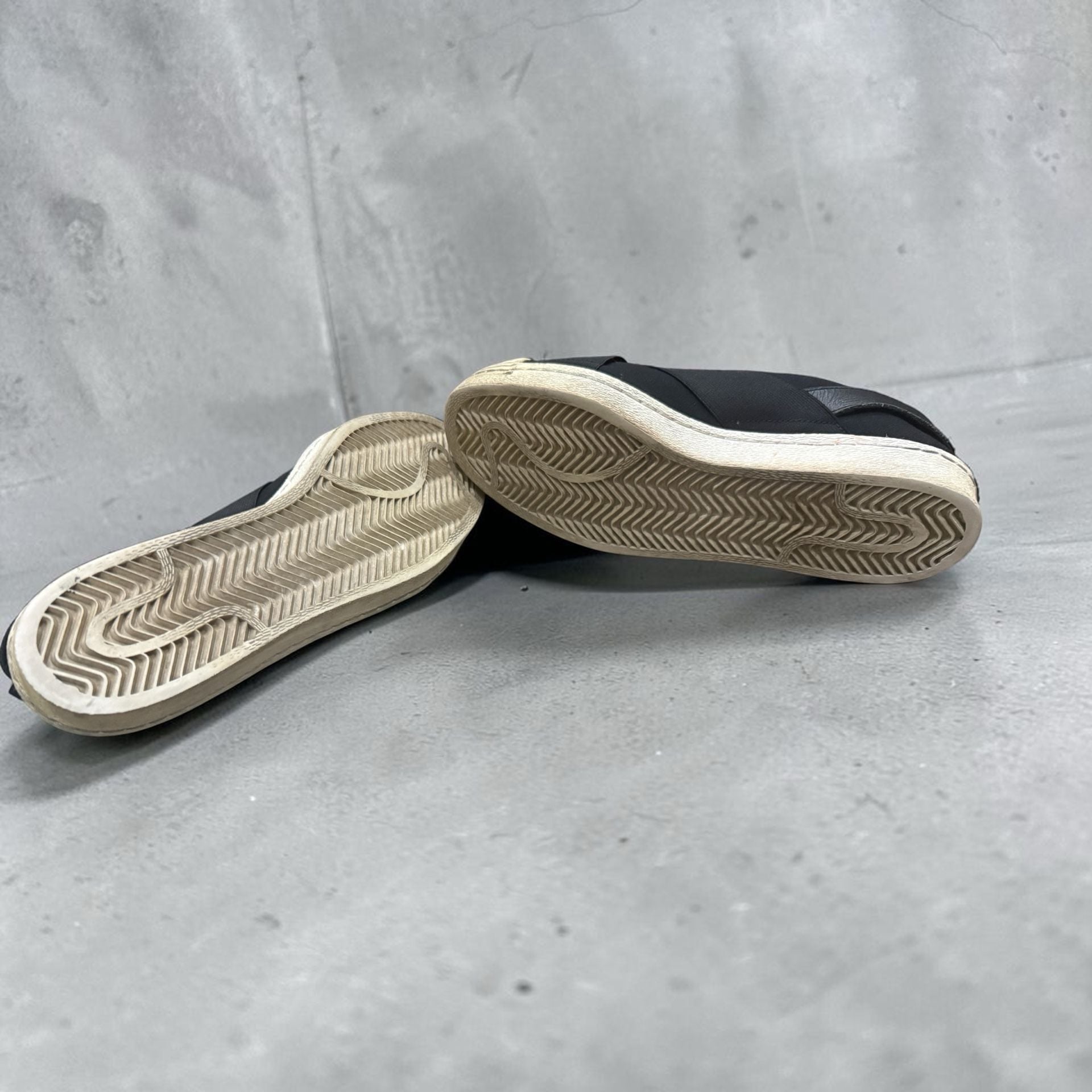 Adidas Wmns Superstar Slip-On Core Black S81337 6