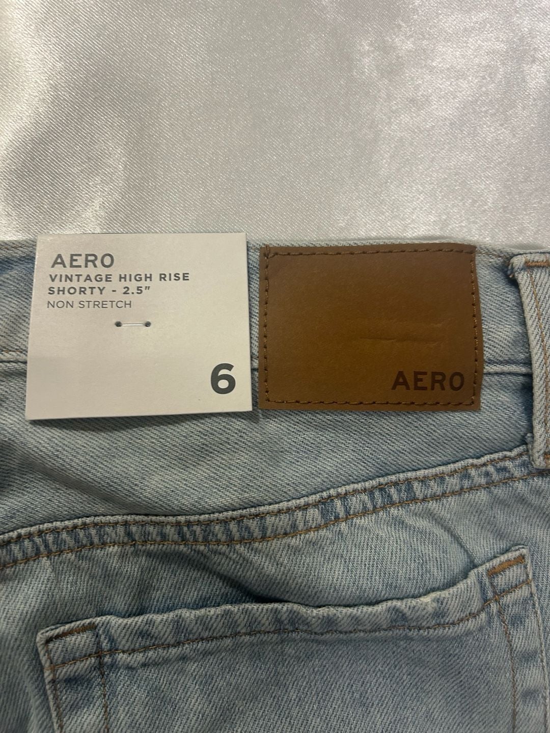 Aeropostale Vintage High Rise Shorty Distressed Denim Shorts 2.5" 4