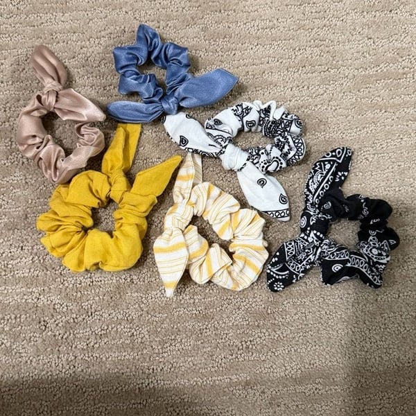 Assorted Bow Scrunchies 6-Piece Set