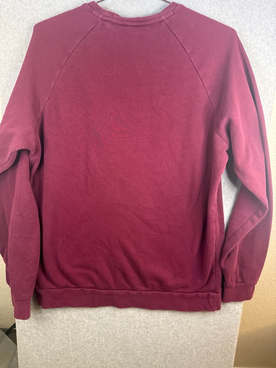 Under Armour Virginia Tech Hokies Maroon Crewneck Sweatshirt Medium 6
