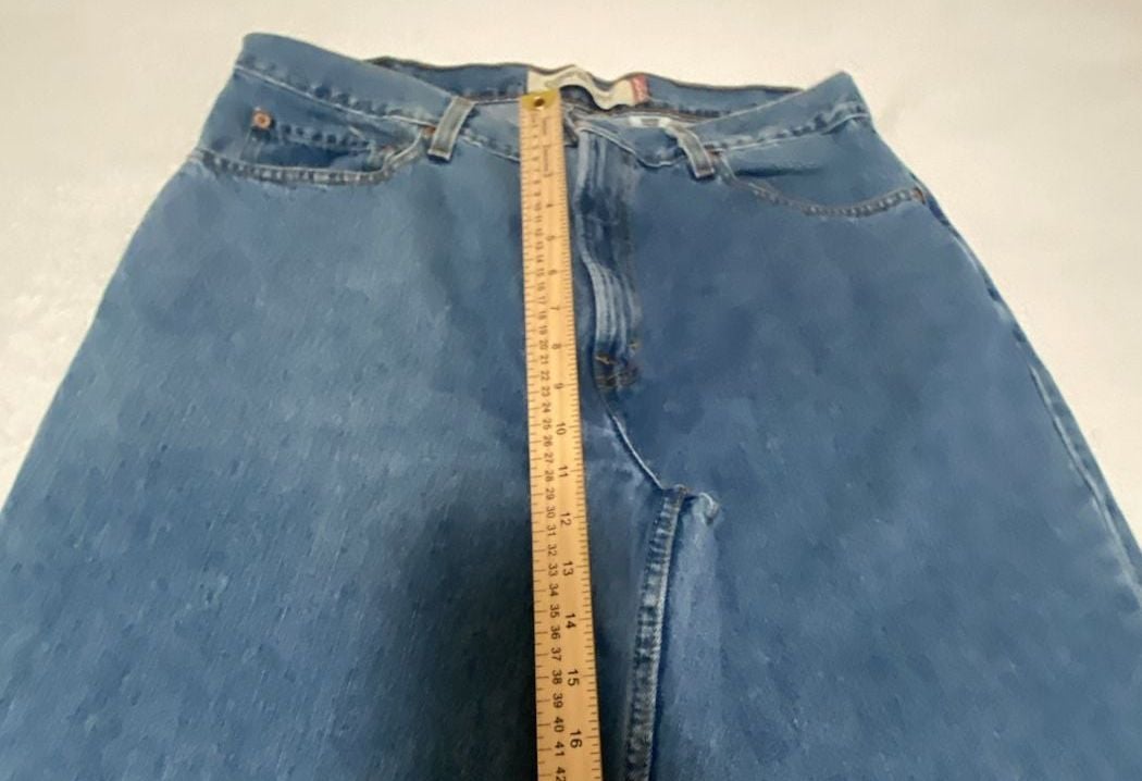 Levi's 560 Comfort Fit Jeans - Size W36 L30 - Medium Wash - Blue Denim - 500 Series - 560™ - Made in Colombia 10