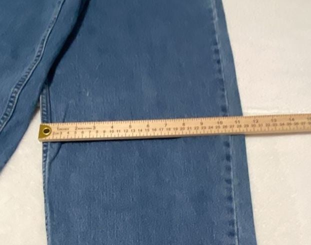 Levi's 560 Comfort Fit Jeans - Size W36 L30 - Medium Wash - Blue Denim - 500 Series - 560™ - Made in Colombia 12