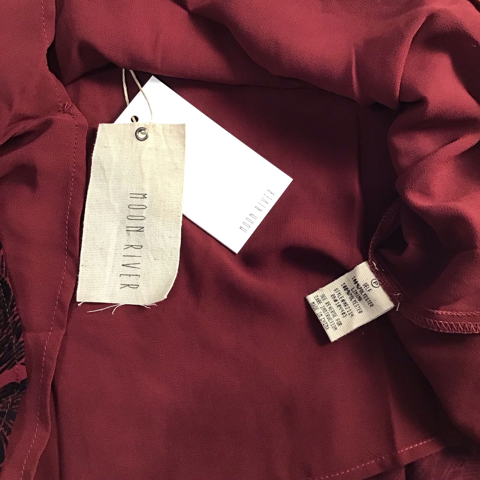 Moon River Burgundy & Black Floral Flocked Velvet Cami Tank Top Medium Chic 9
