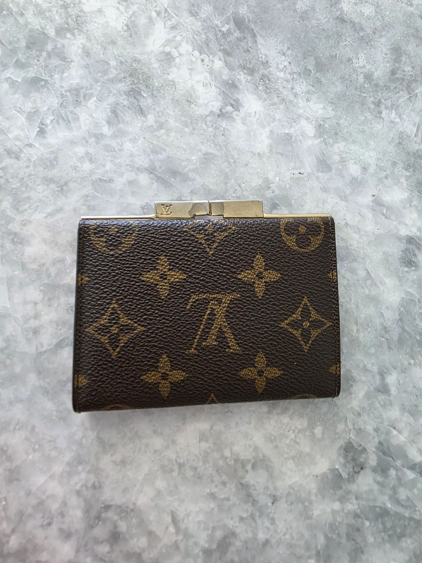 Louis Vuitton Monogram Porte Monnaie Viennois Kiss Lock Bifold Wallet Brown 2