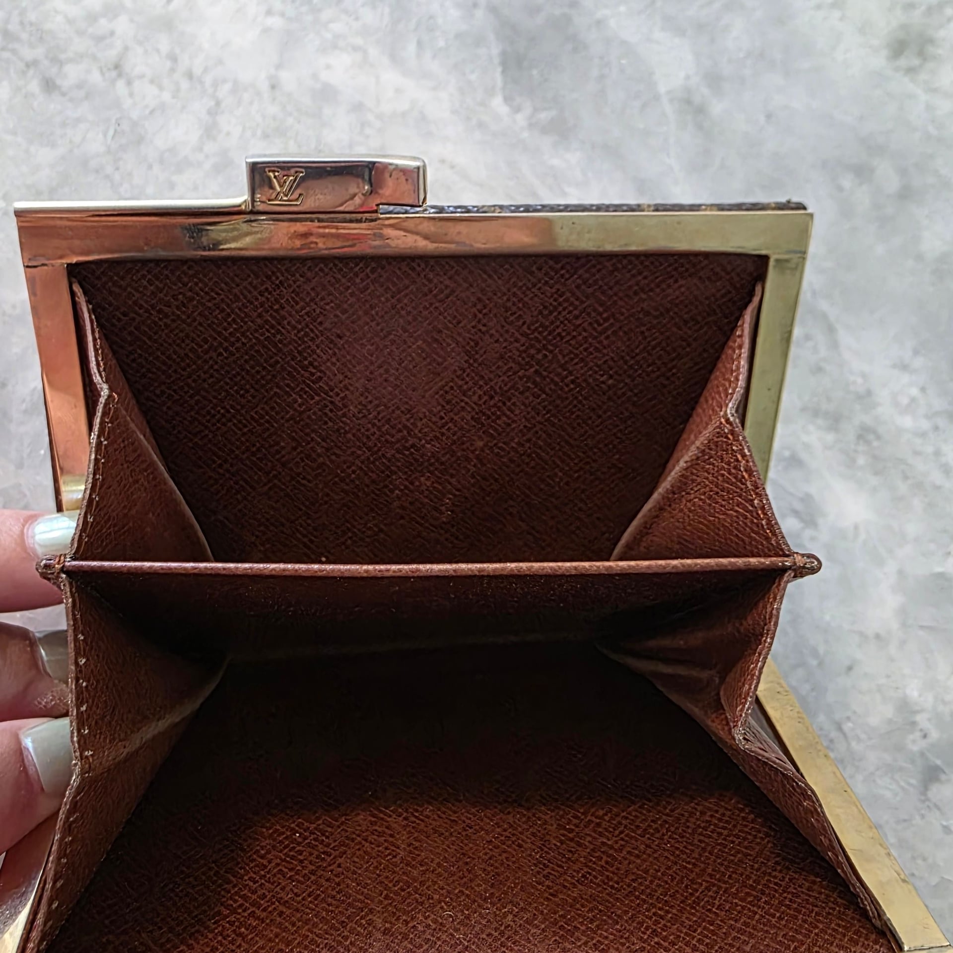 Louis Vuitton Monogram Porte Monnaie Viennois Kiss Lock Bifold Wallet Brown 5