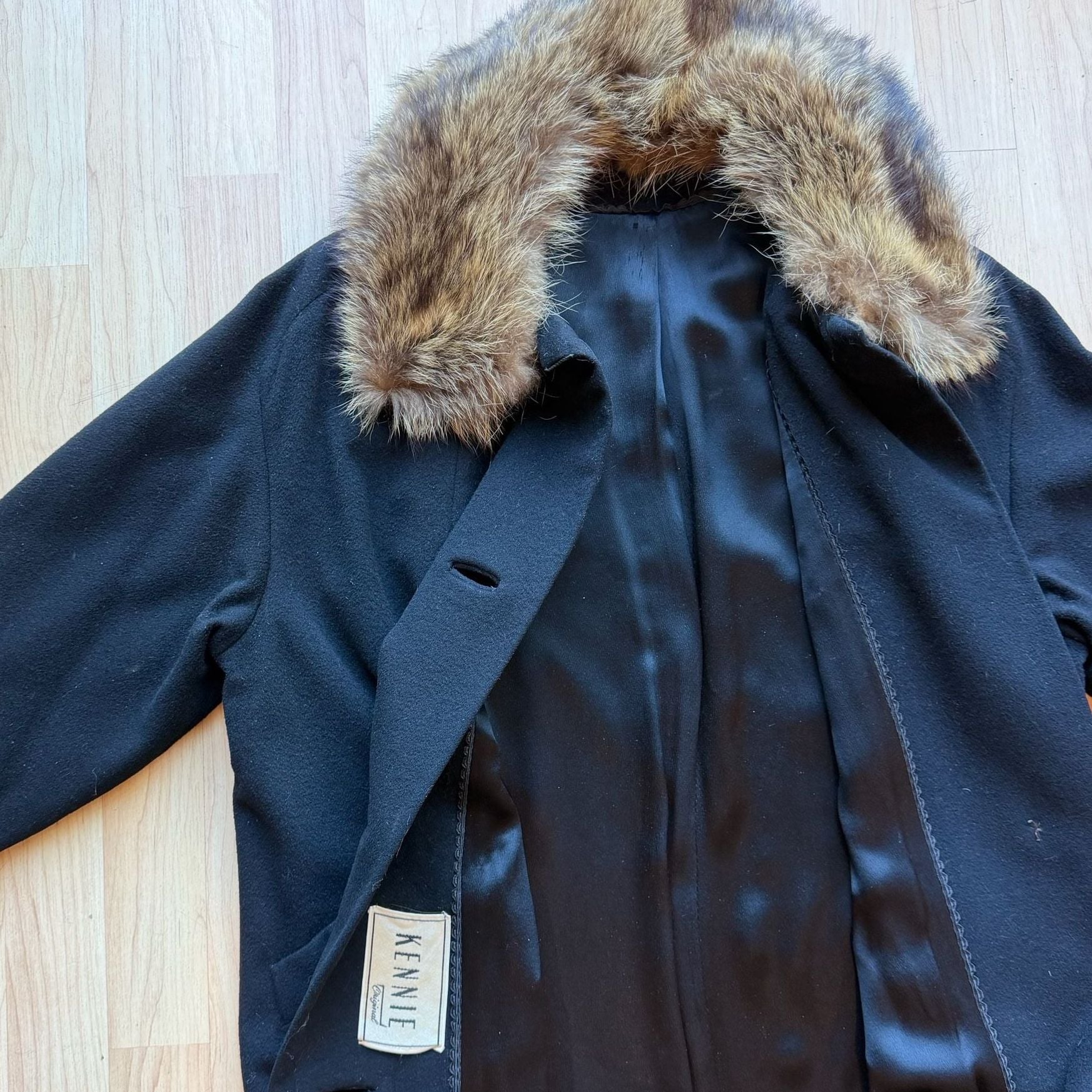 Vintage 60s Kennie Black Wool Car Coat Real Fur Collar Mid Century S/M 7