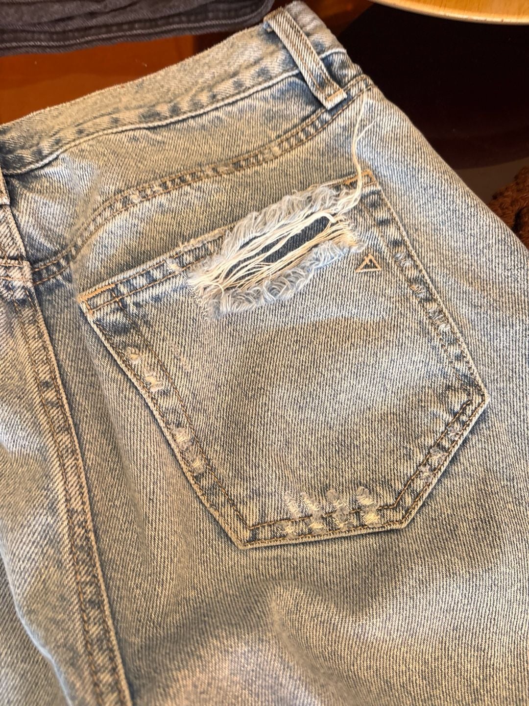 Altard State Hidden Jeans Los Angeles Distressed Straight Leg Light Wash Jeans Size 27 8