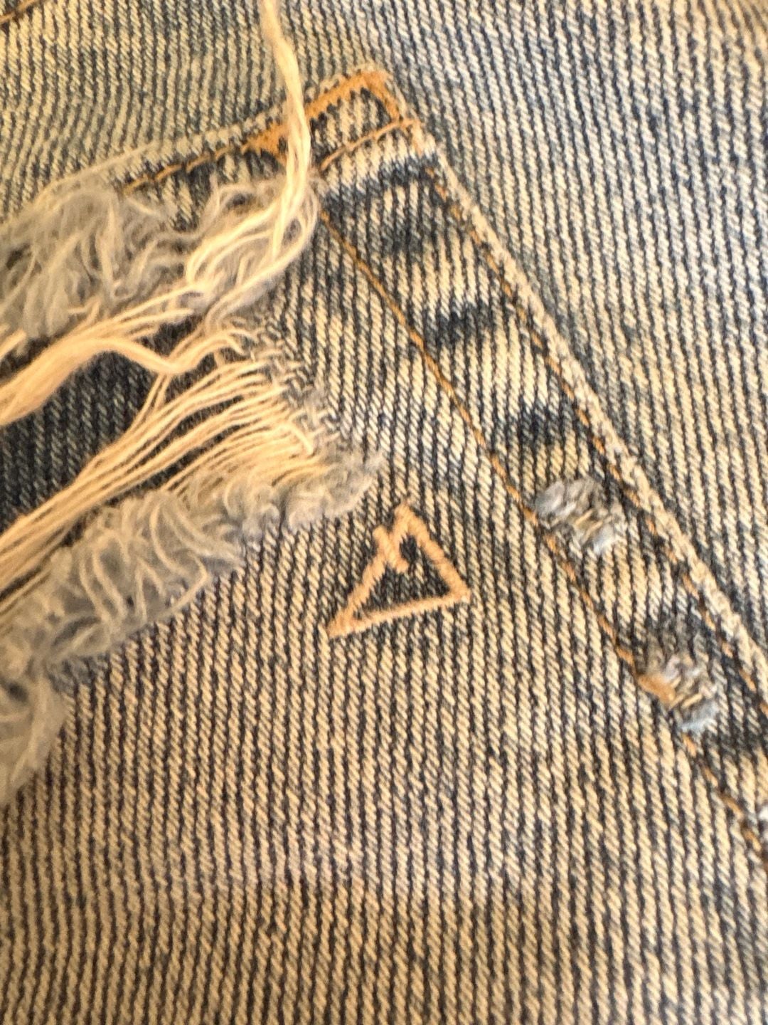 Altard State Hidden Jeans Los Angeles Distressed Straight Leg Light Wash Jeans Size 27 9