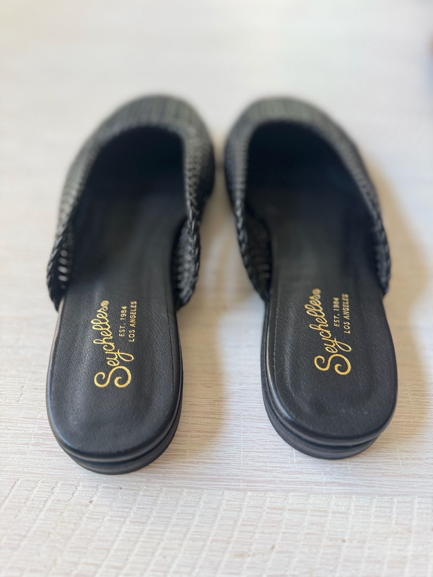 Seychelles Black Woven Mule Slide Sandals Size 9.5 6
