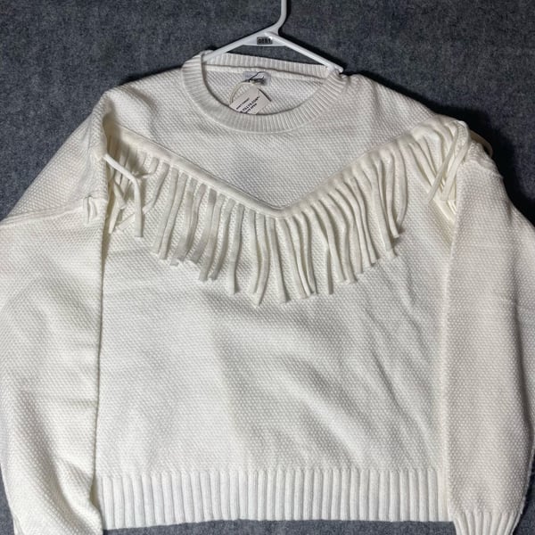 West of Melrose Womens Small Cream Fringe Crew Neck Sweater New With Tags