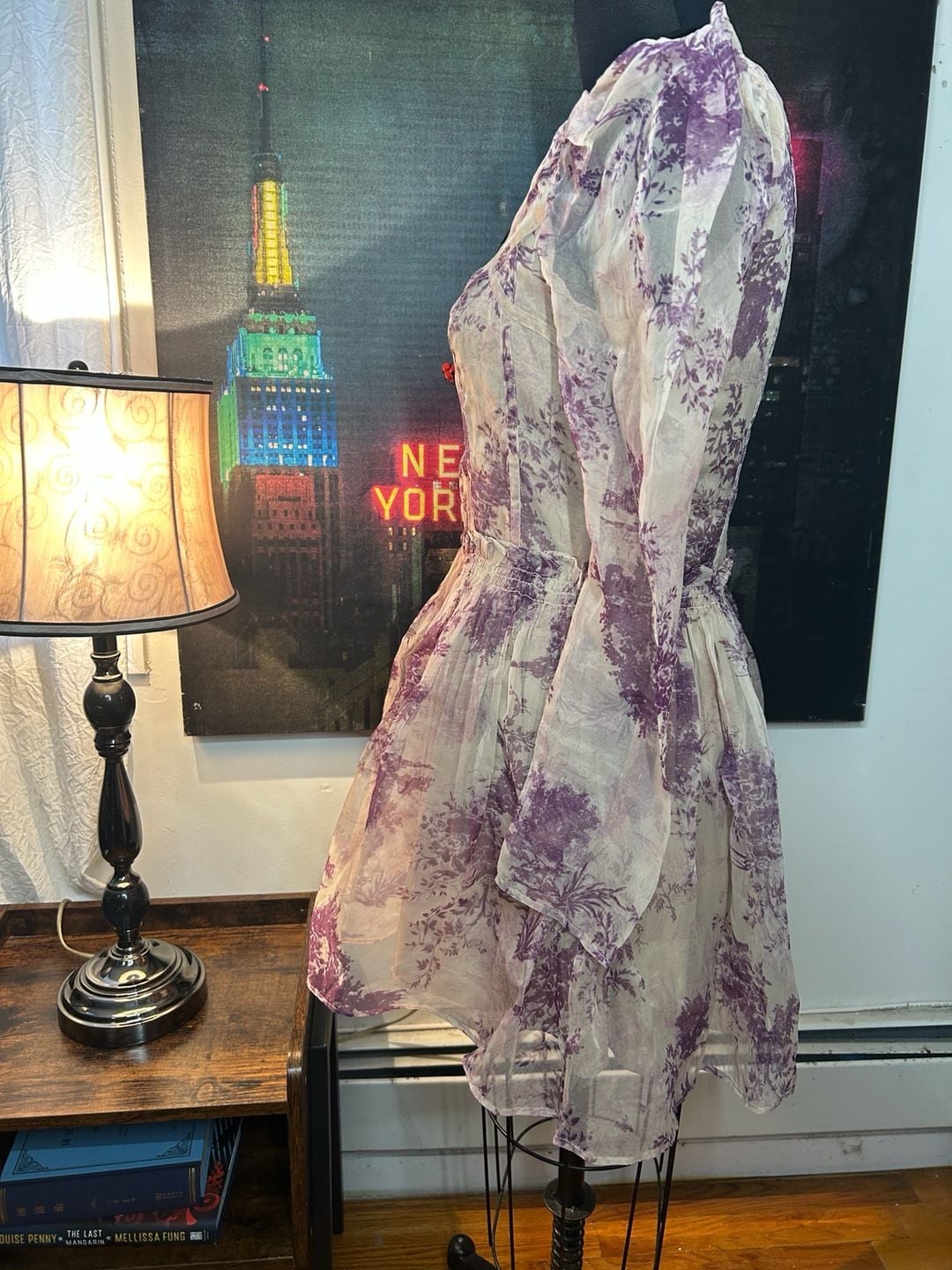 ASOS DESIGN Purple Toile De Jouy Organza Seam Detail Mini Dress Sz US 8 / UK 12
Description
Stunning ASOS DESIGN organza mini dress featuring a romantic purple and cream Toile de Jouy pastoral print. Perfect for parties, date nights, or special events!
3