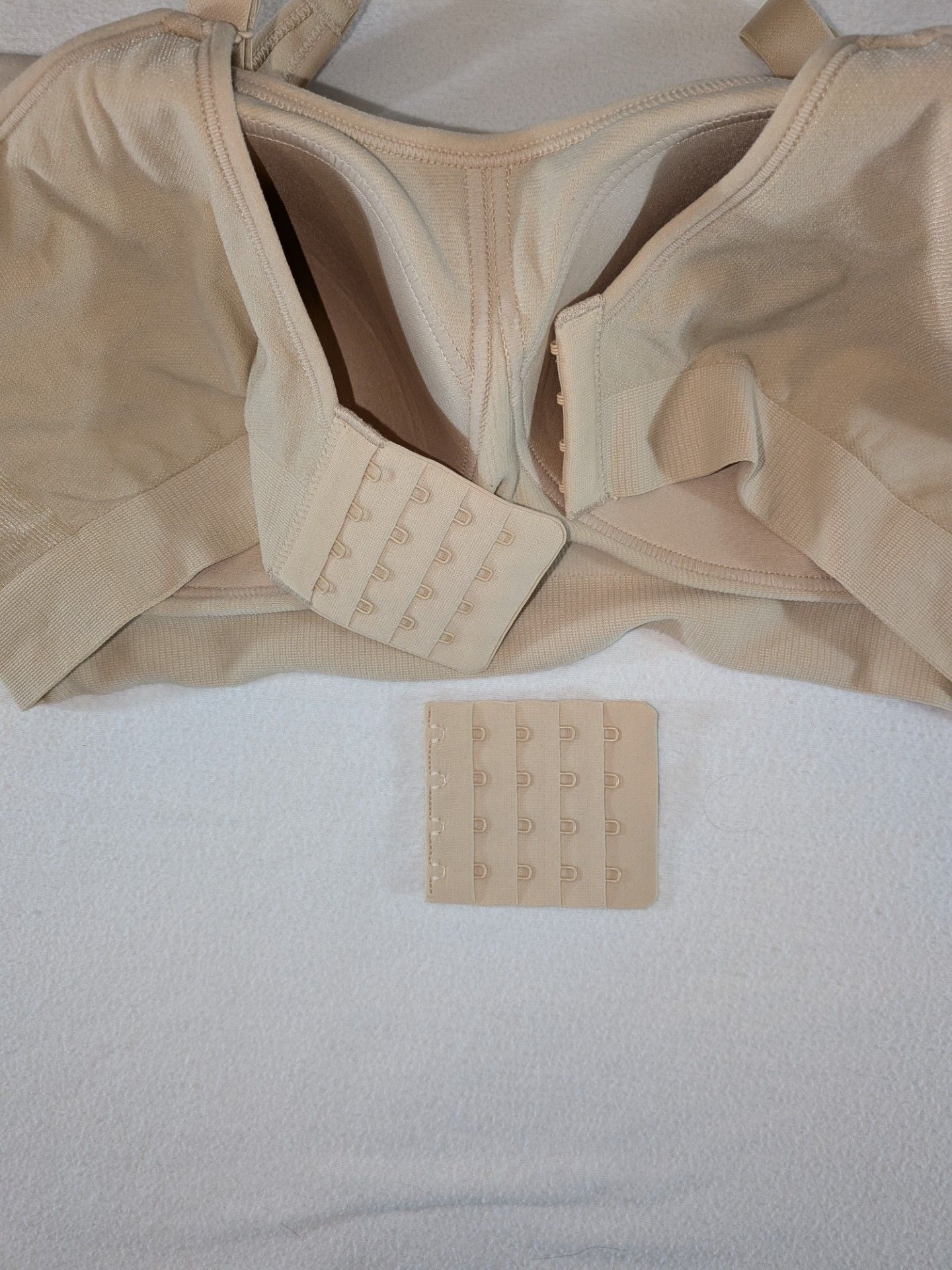 NWOT Shapermint Essentials Everyday Wireless Shaping Bra Beige XL/TG 5