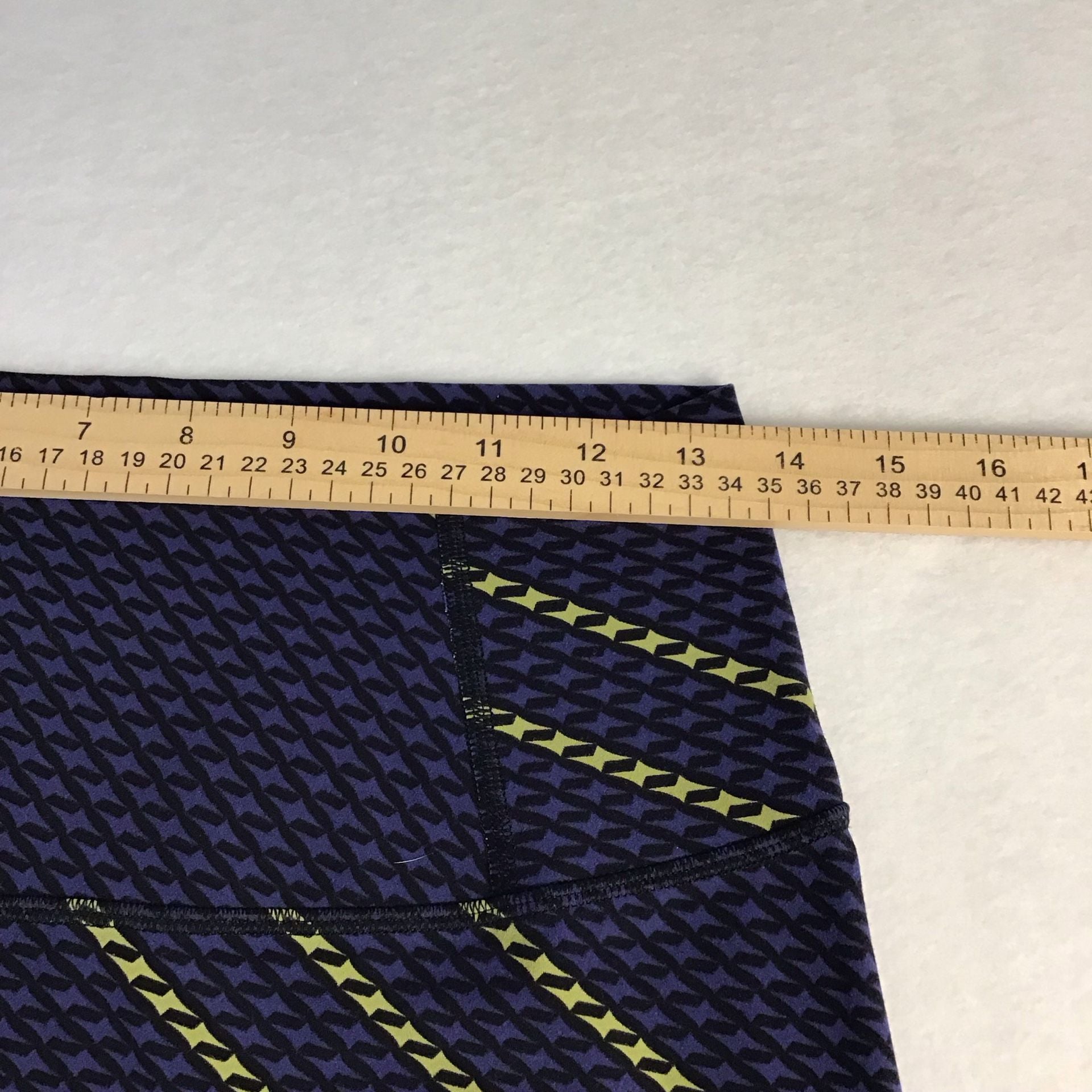 Free People Movement Never Better Graphic Leggings Large Navy Blue Athletic NWOT 7