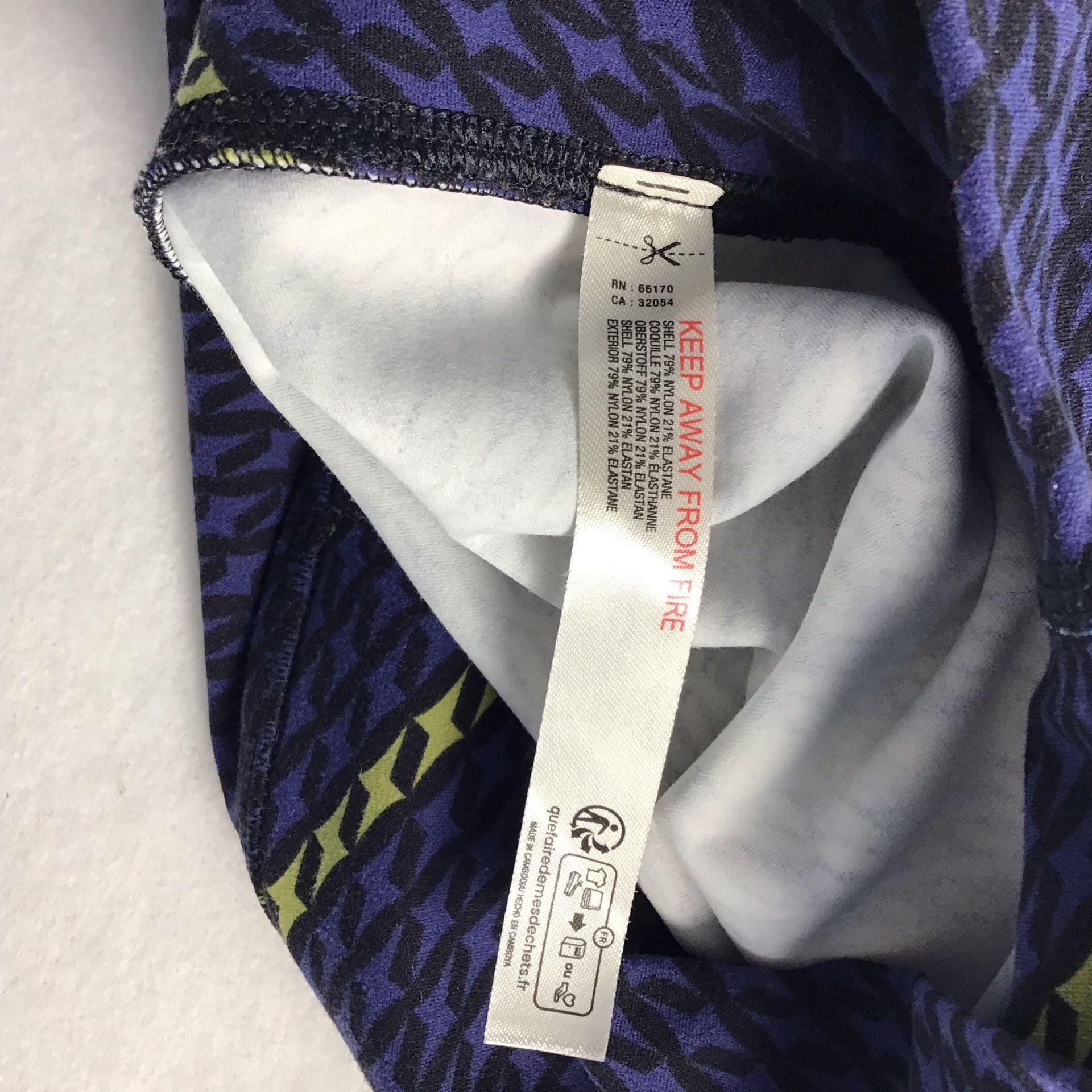 Free People Movement Never Better Graphic Leggings Large Navy Blue Athletic NWOT 11