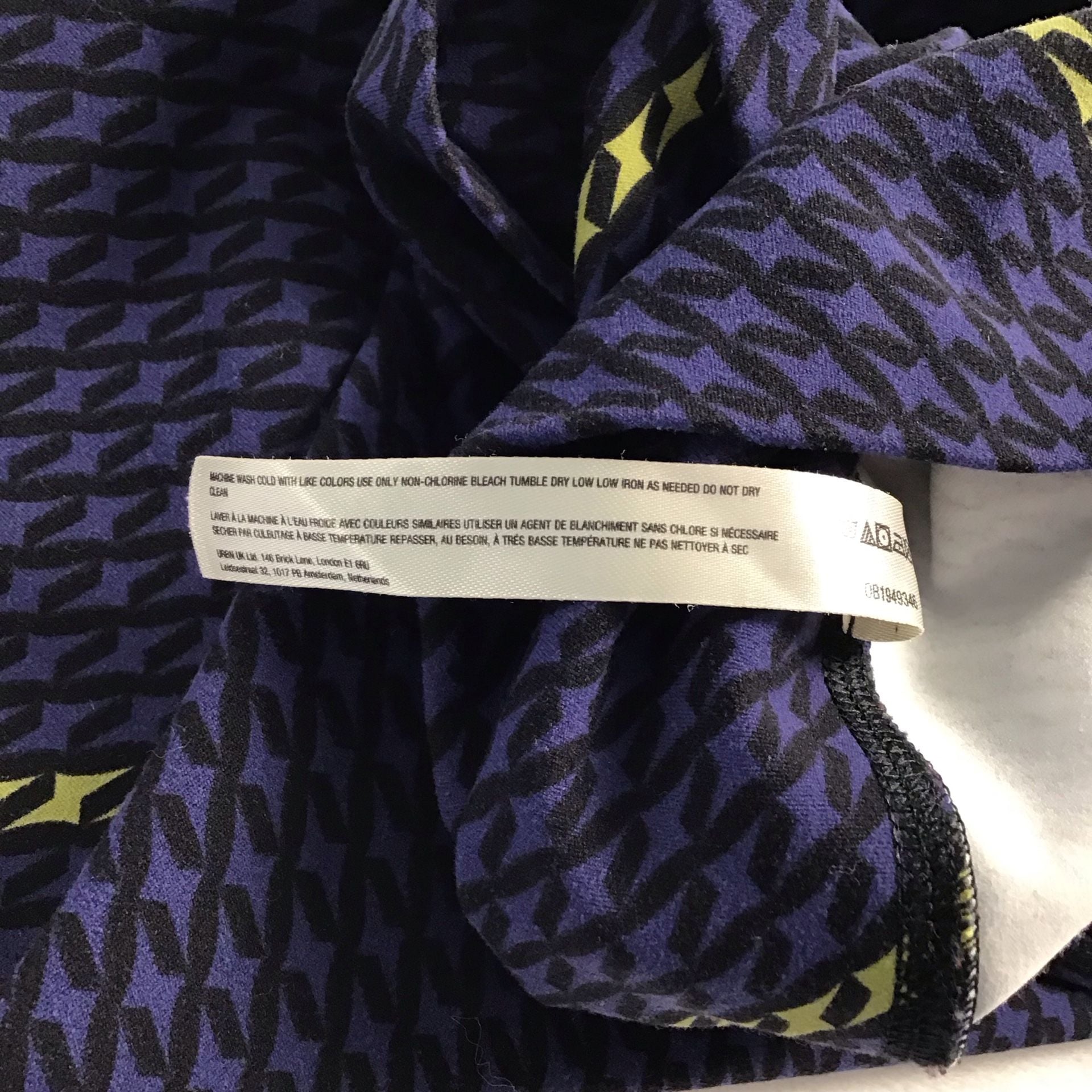 Free People Movement Never Better Graphic Leggings Large Navy Blue Athletic NWOT 10