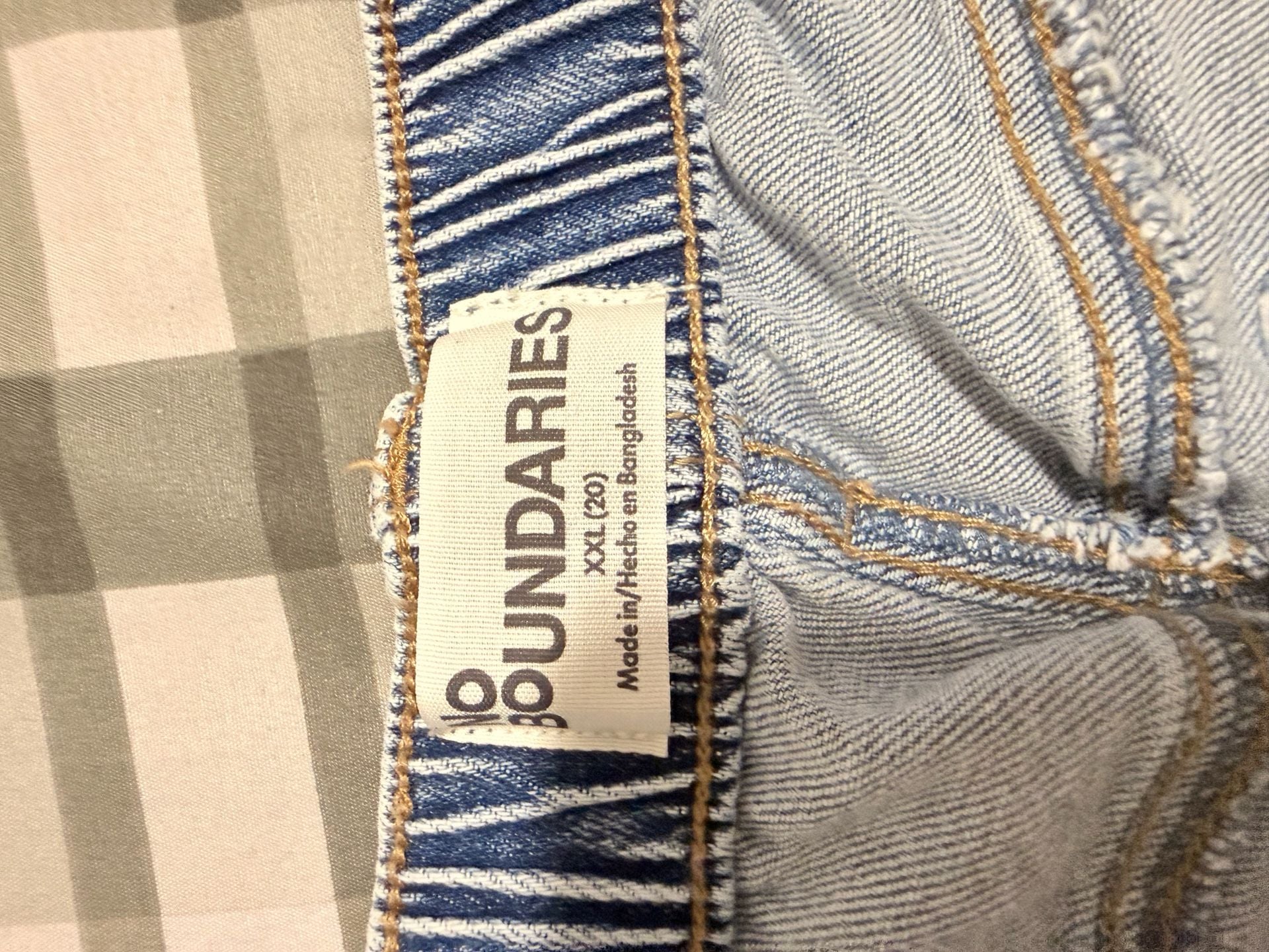 No Boundaries Heart Print Wide Leg Jeans Size XXL 20 2