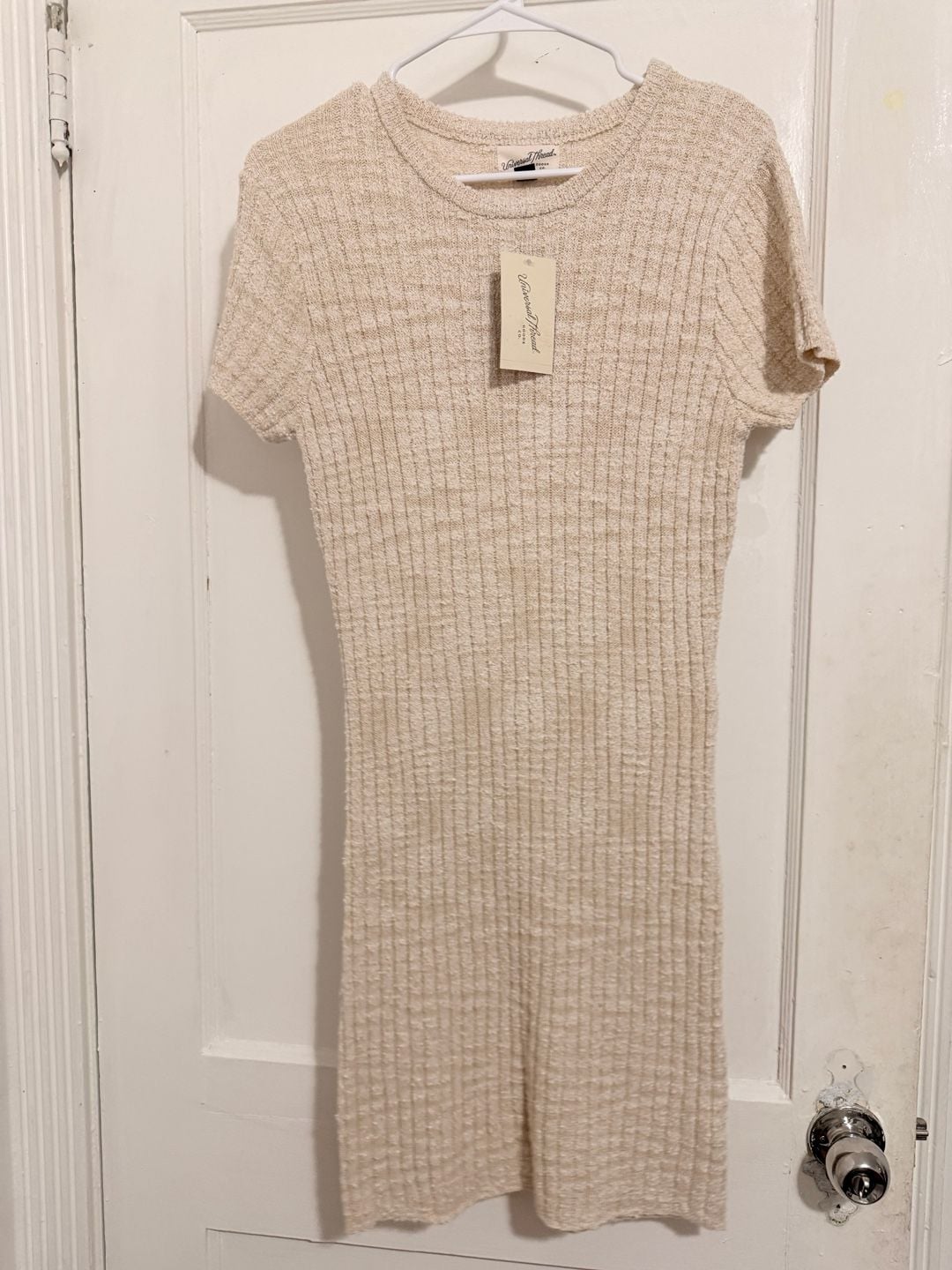 Universal Thread Women's Oatmeal Textured Knit Short Sleeve Bodycon Dress Size M 3