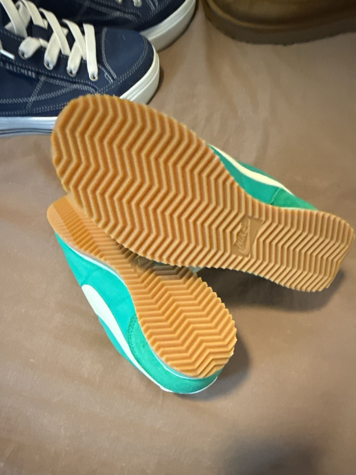 Product thumbnail 5