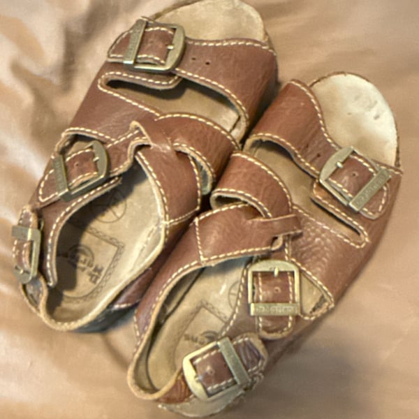 Dr. Martens Vintage Brown Leather Triple Buckle Fisherman Sandals Size US 7 / EU 39