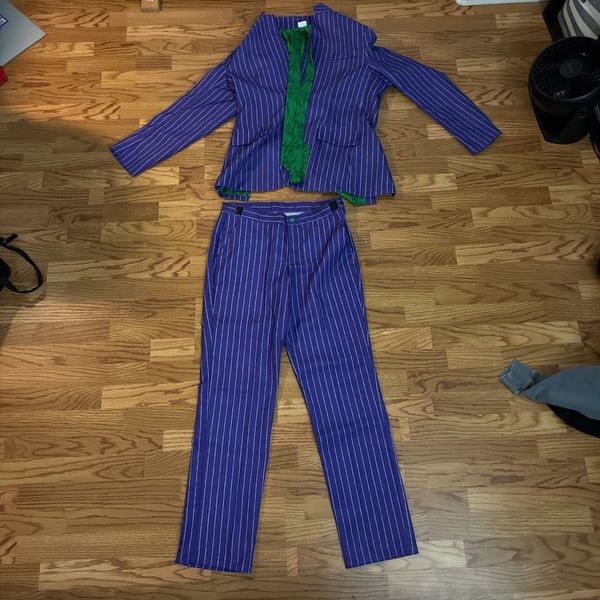 DC Comics The Joker Suit Costume Jacket Pants Tie Adult Medium