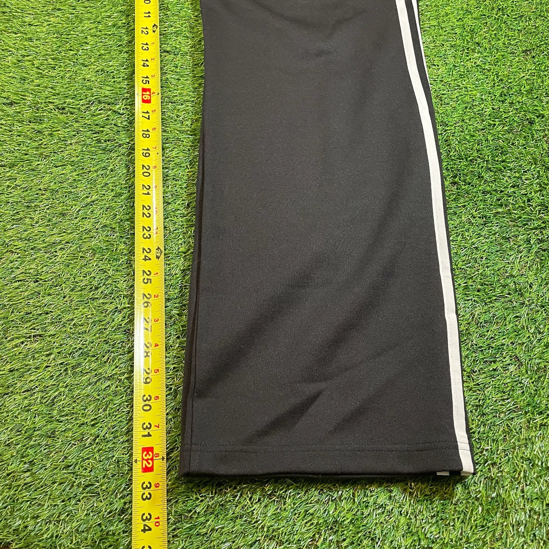 Adidas Europa Twisted P Black White Track Pants Size L 8