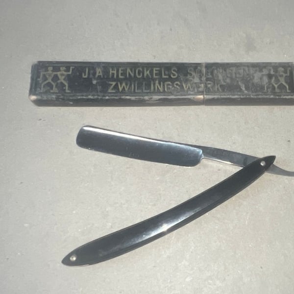 Ed. Evertz Solingen Vintage Straight Razor with J.A. Henckels Zwillingswerk Case