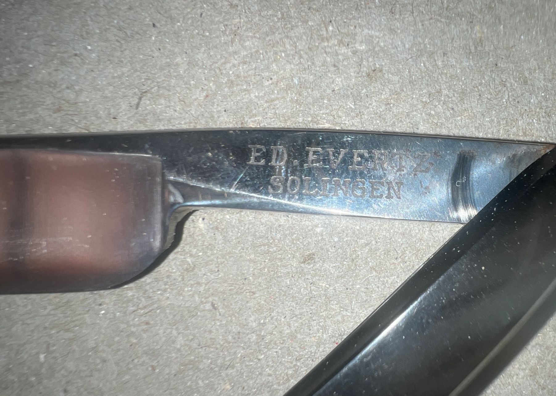 Ed. Evertz Solingen Vintage Straight Razor with J.A. Henckels Zwillingswerk Case 2
