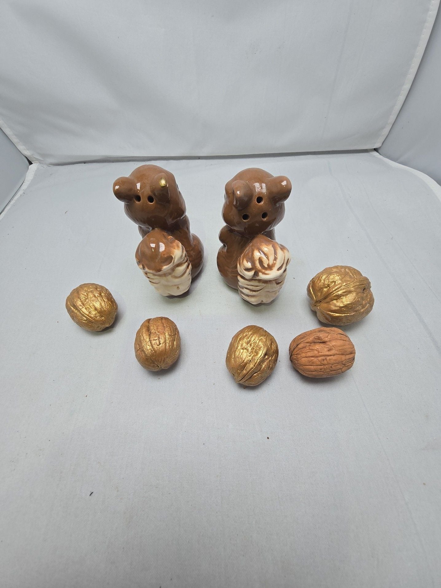 Vintage Ceramic Brown Squirrel Salt and Pepper Shakers 2