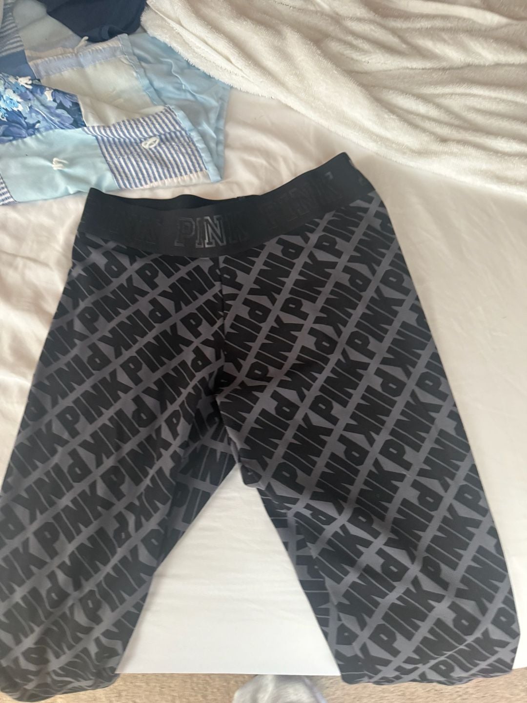 🖤 VICTORIA’S SECRET PINK ULTIMATE LOGO LEGGINGS — SMALL 4