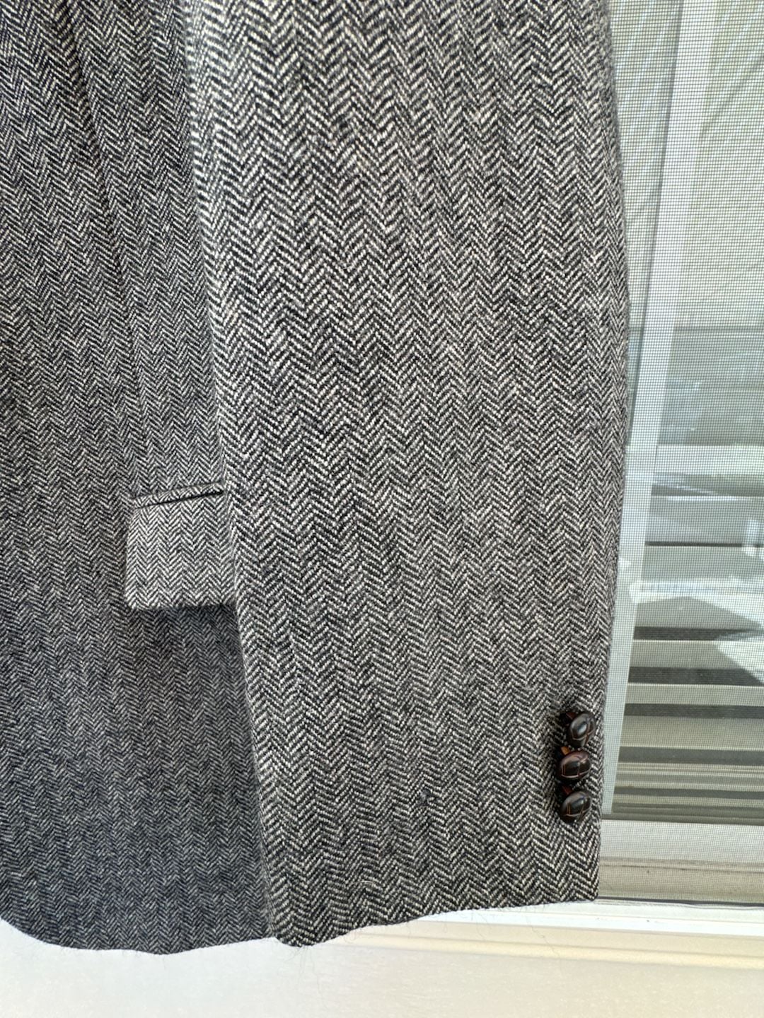 Merona Mens Herringbone Tweed Blazer Jacket Gray Wool Blend Sport Coat 44L Long
Mens Gray Herringbone Tweed Wool Blend Sport Coat Blazer Jacket 5