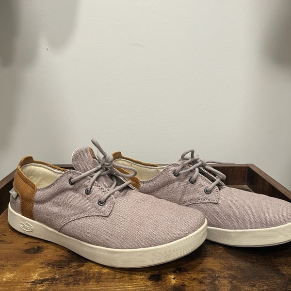 Chaco Men's Davis Lace Casual Shoes Gull Gray Canvas Leather Trim Sneakers Size 8.5