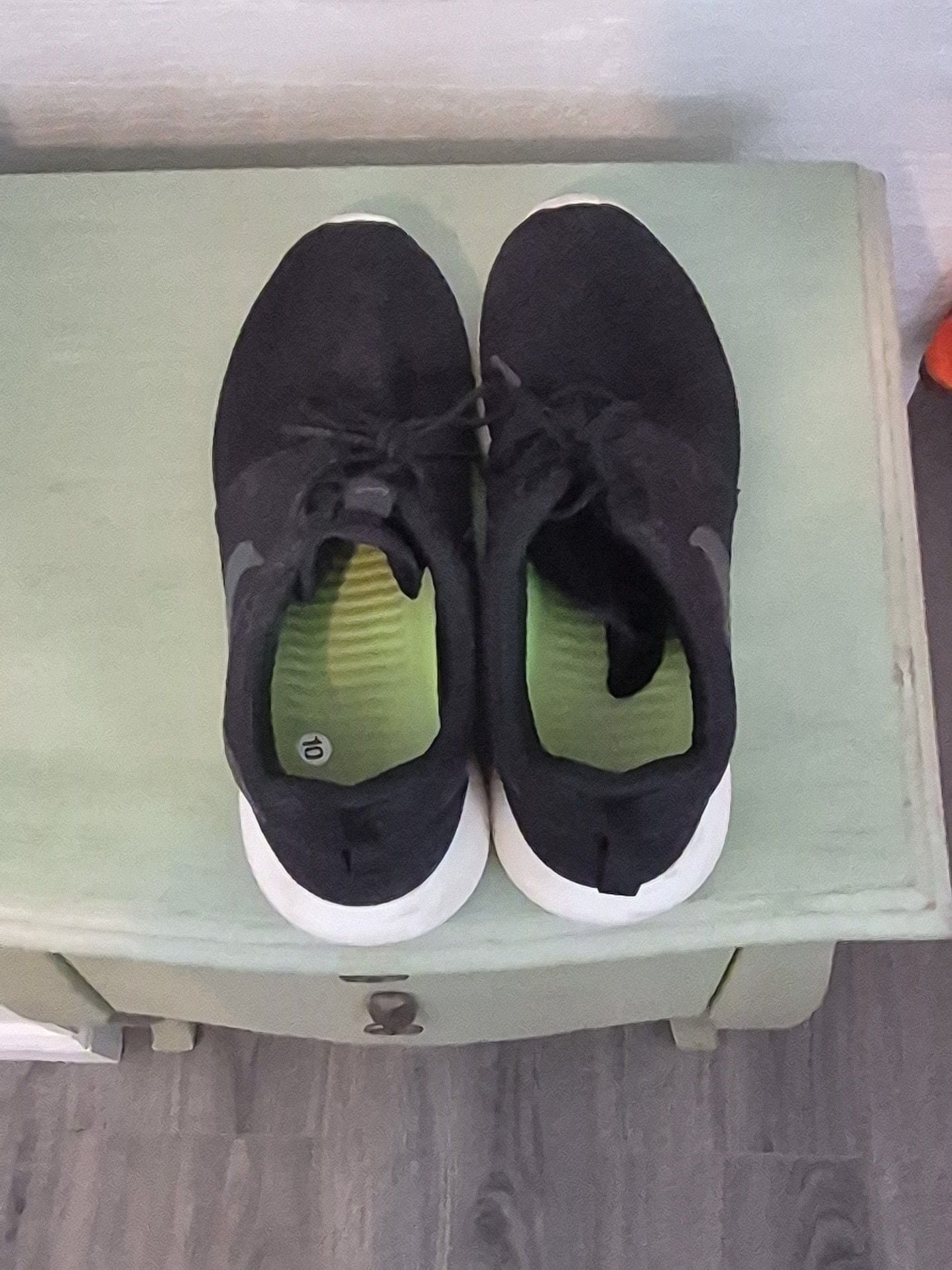 Nike Men's Roshe One Black/Anthracite-Sail Casual Sneakers Size 10 2