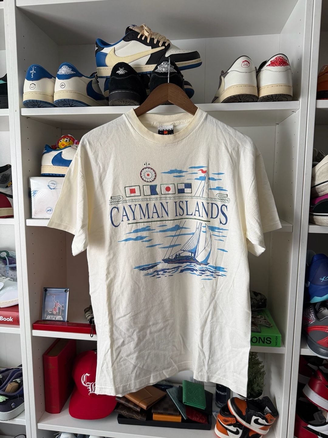 Vintage 90s Signal Sports Cayman Islands Sailboat Graphic T-Shirt 2