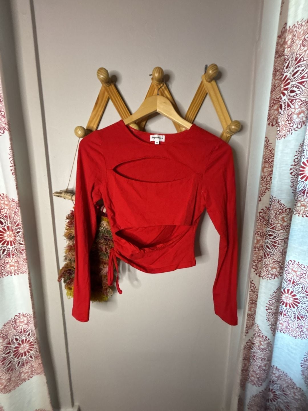 superdown Red Long Sleeve Cutout Crop Top 2