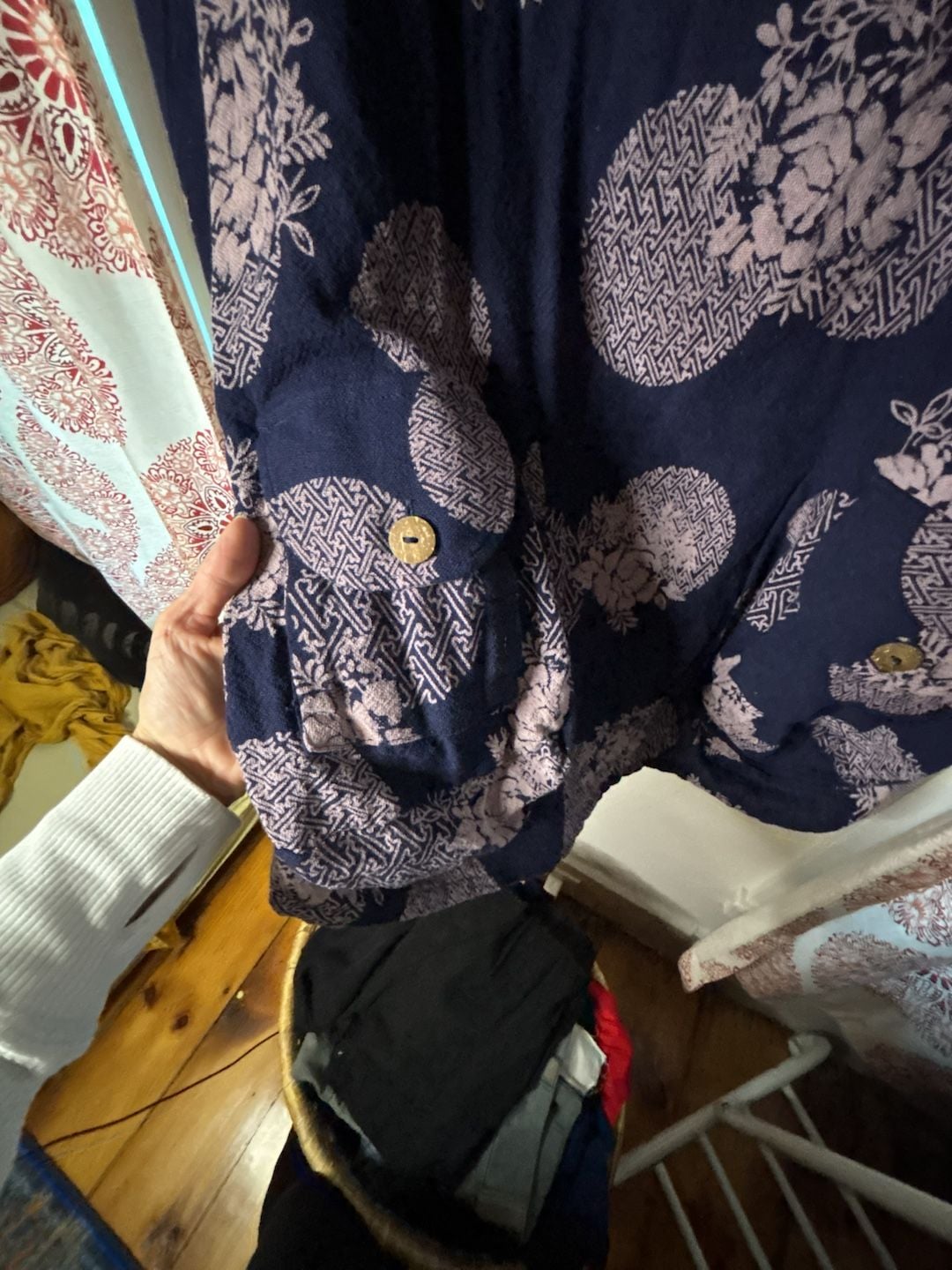 Unisex Floral Non-Stretch Thai Cotton Pullover in Blue with Pockets 4