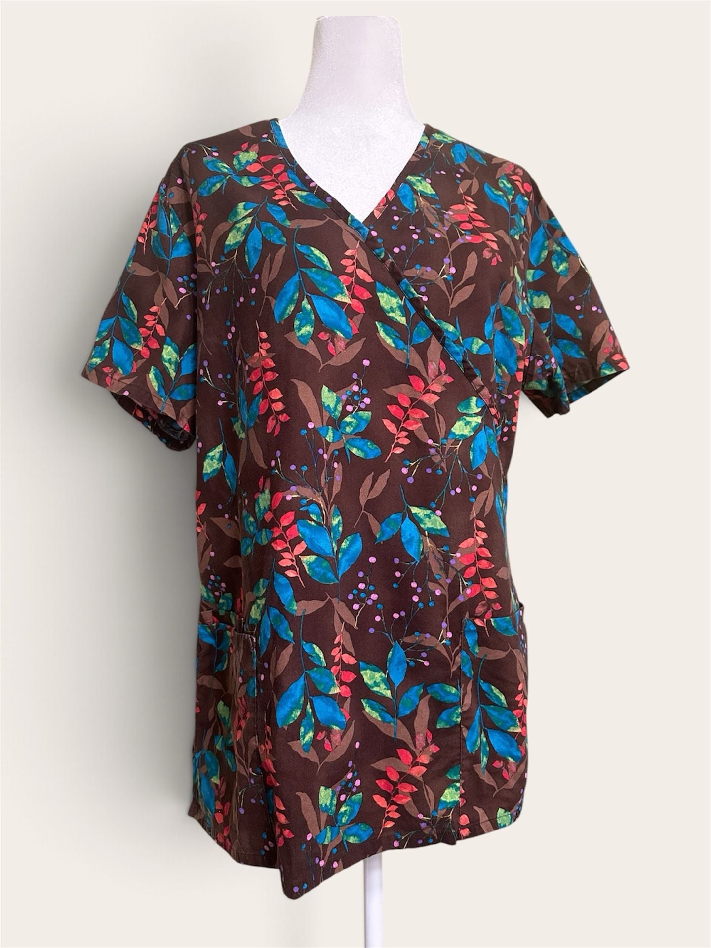 Fall scrub top brown floral leaf v neck 2