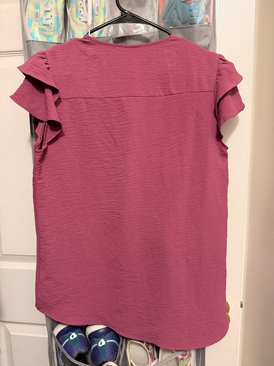 Your Style Women's V-Neck Ruffle Short Sleeve Textured Blouse Top 3