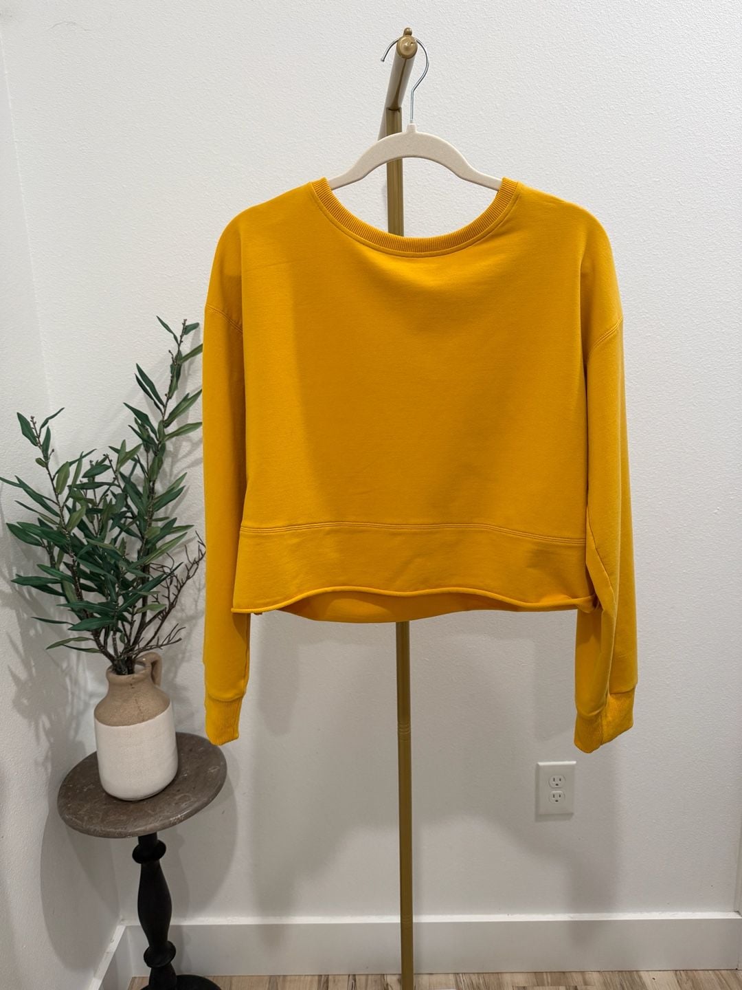 Zyia Active Mustard Yellow Cutoff Crewneck Sweatshirt 3XL 2